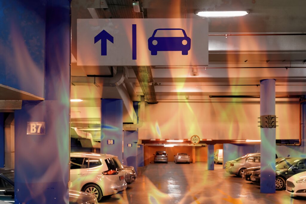 Q10：社區地下停車場安裝充電樁會不會有危險？如果發生火災怎麼辦？